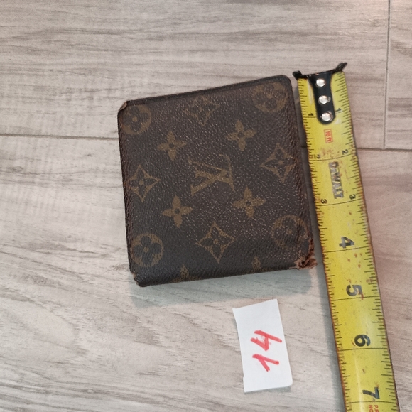 Louis Vuitton Monogram Bifold Wallet Men’s Authentic - Picture 15 of 16